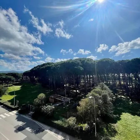 Daire Delizioso Vista Mare E Pineta